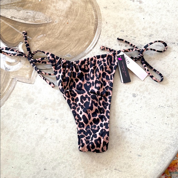 Victoria’s Secret Bow Tie Straps Cheetah Swim Bottoms NWT Large - Picture 1 of 6